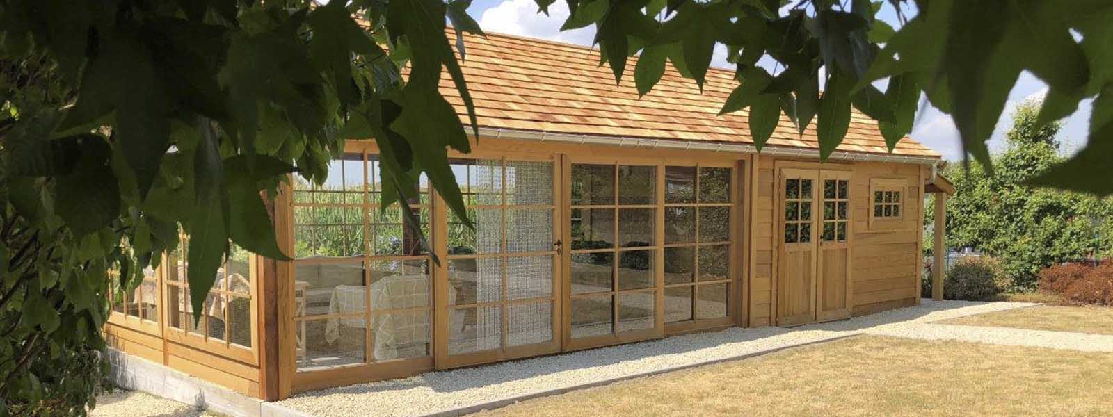 Le choix le plus large d’Abris de jardin, de Carports & Poolhouses exclusifs.